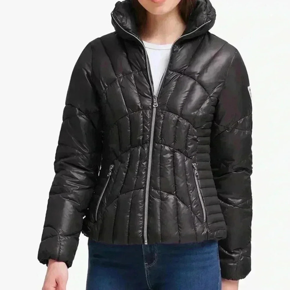 Guess black puffer coat size large. In excellent condition! - Picture 1 of 13